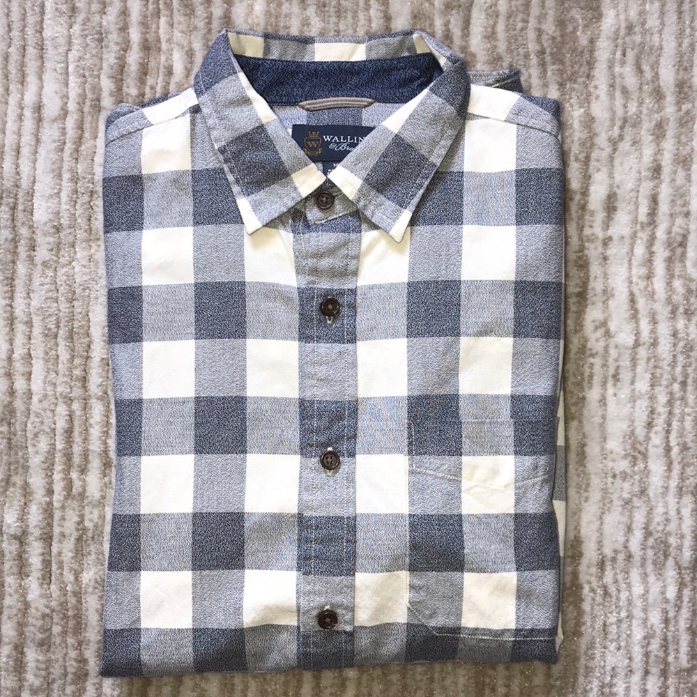 Wallin & Bros Button Up Casual Shirt
